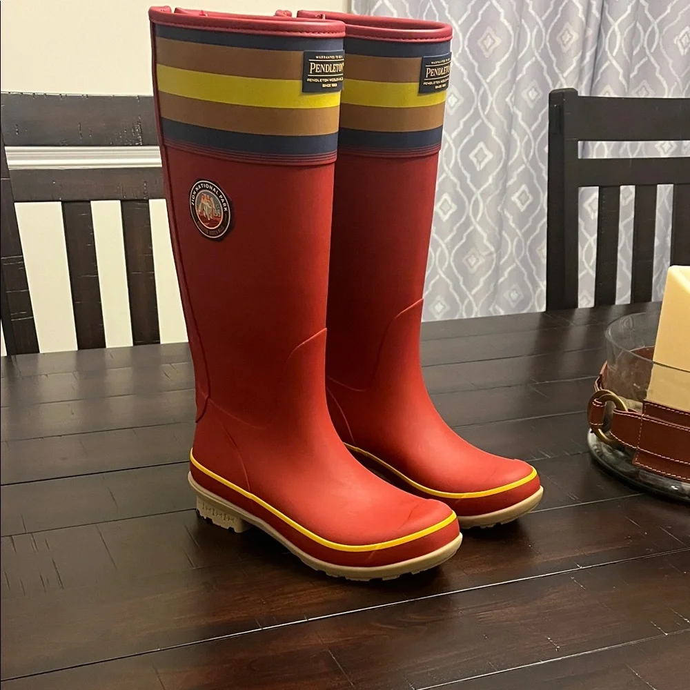 Pendleton Zion National Park Tall Rain Boots Women’s Size 6
